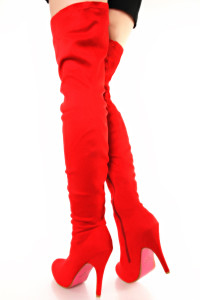 Why Are Flat Knee High Boots So Sexy?